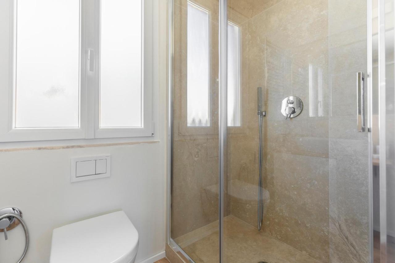 La Dolce Vita - Sunny Penthouse Trastevere Station 100Sqm Rome Exterior photo