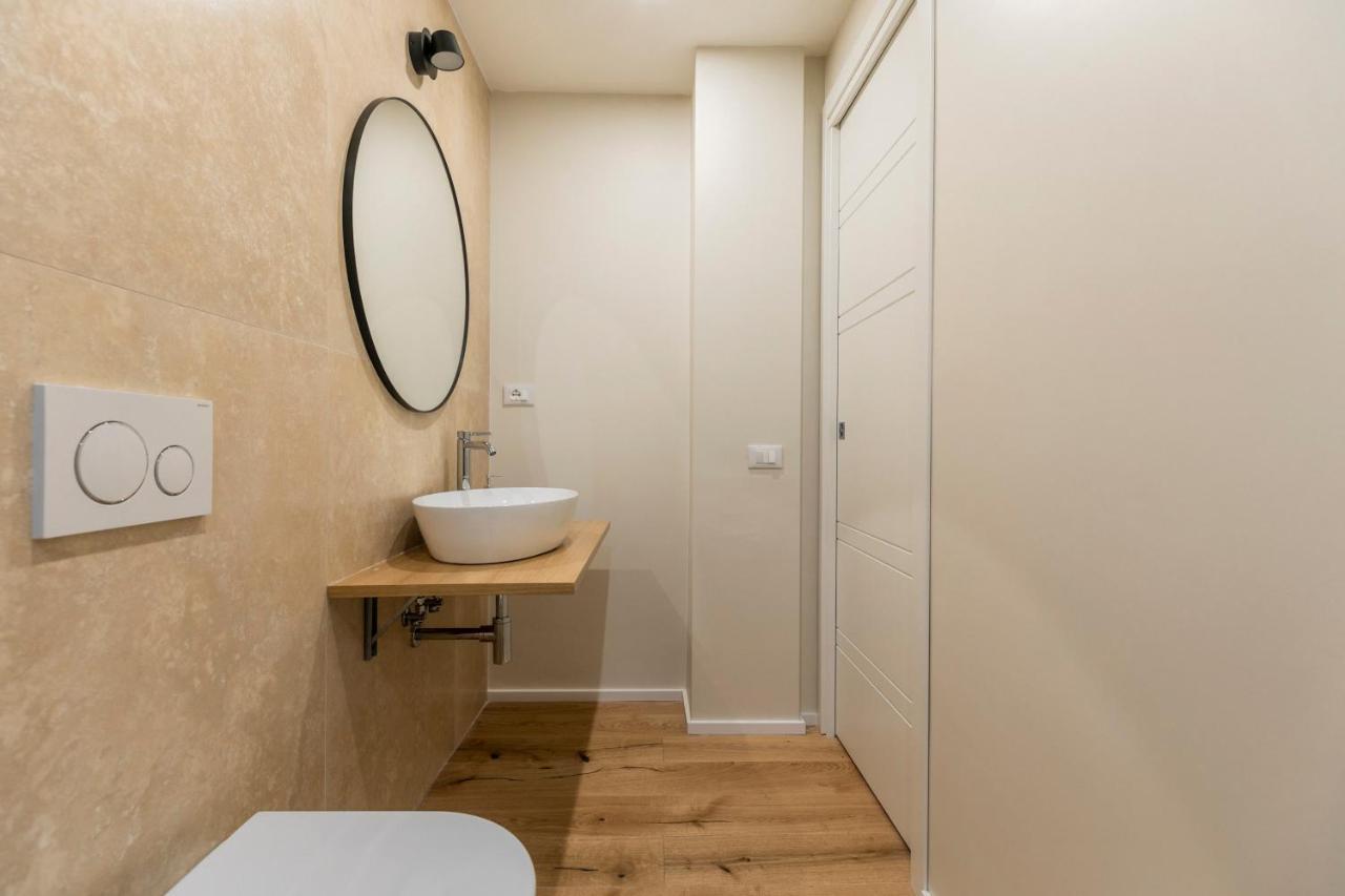 La Dolce Vita - Sunny Penthouse Trastevere Station 100Sqm Rome Exterior photo